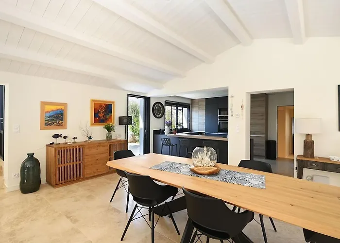 1400 Bellevue Piscine Chauffee Et Ocean *