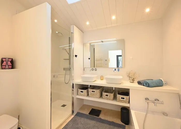 Villa 1400 Bellevue Piscine Chauffee Et Ocean